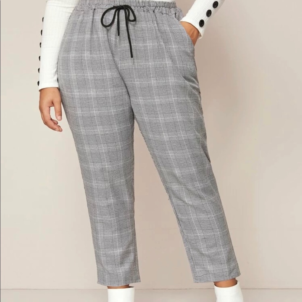 Grey Plaid Pants (Size M) - Picture 1 of 3